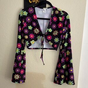 #80 Floral Print Black Top